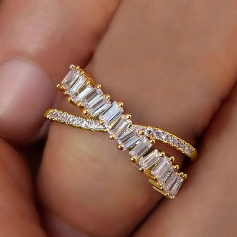 Anello elegante per ogni occasione