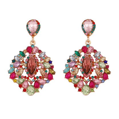 Orecchino affascinante per ogni occasione