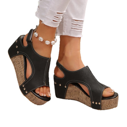 Sandali Ortopediche Aggraziate dal Look Moderno