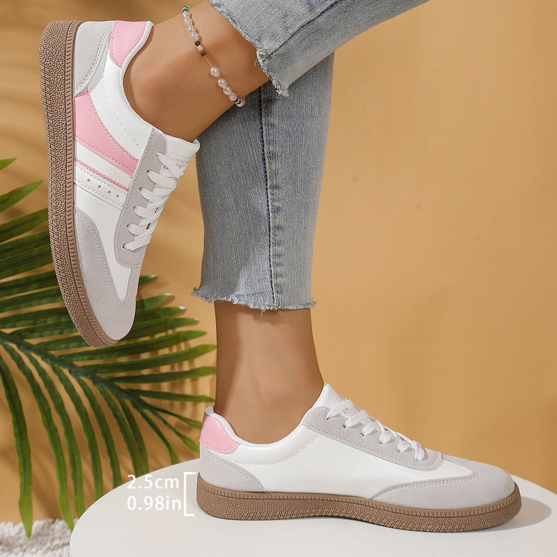 Sneakers Ortopediche Aggraziate dal Look Moderno