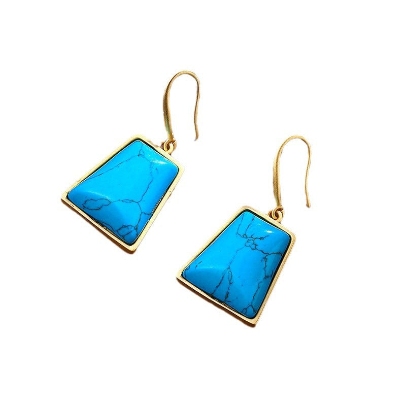 Oro Orecchino classico dal fascino senza tempo