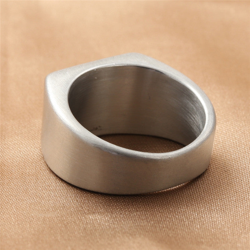 Anello classico dal fascino senza tempo