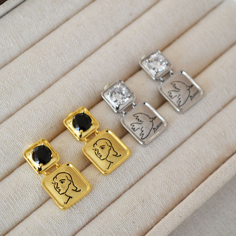 Argento Orecchino affascinante per ogni occasione