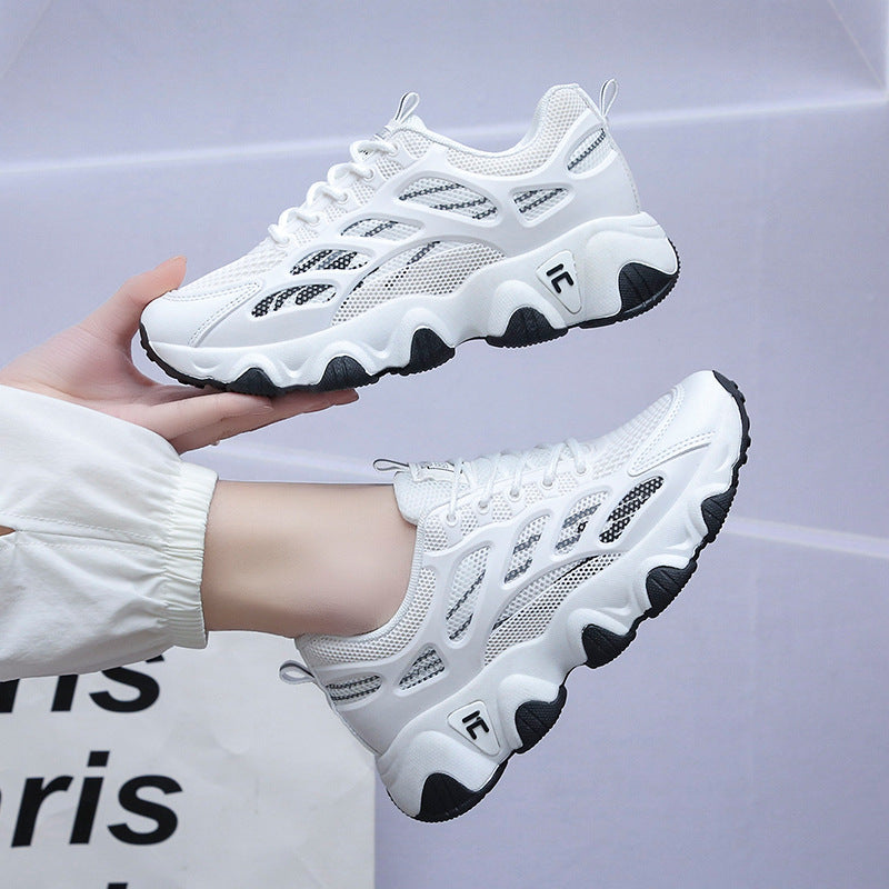 Sneakers Ortopediche Aggraziate dal Look Moderno