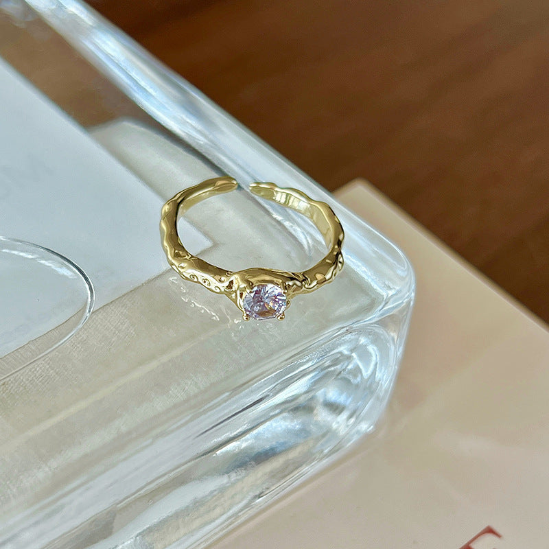 Anello affascinante per ogni occasione