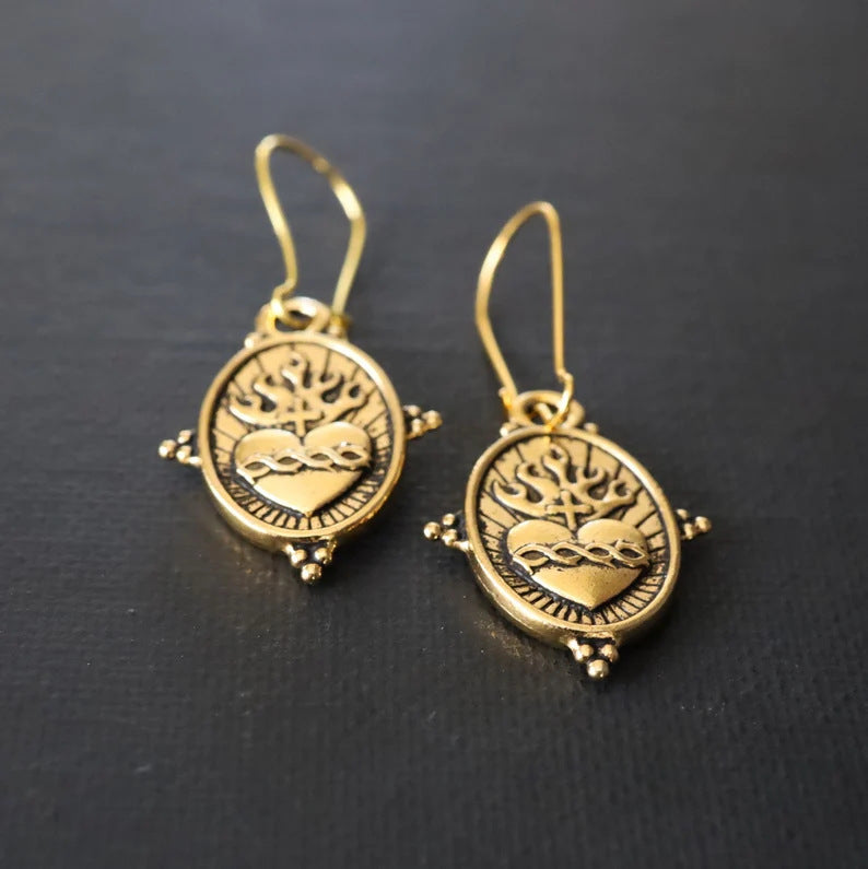 Orecchino vintage fatto a mano