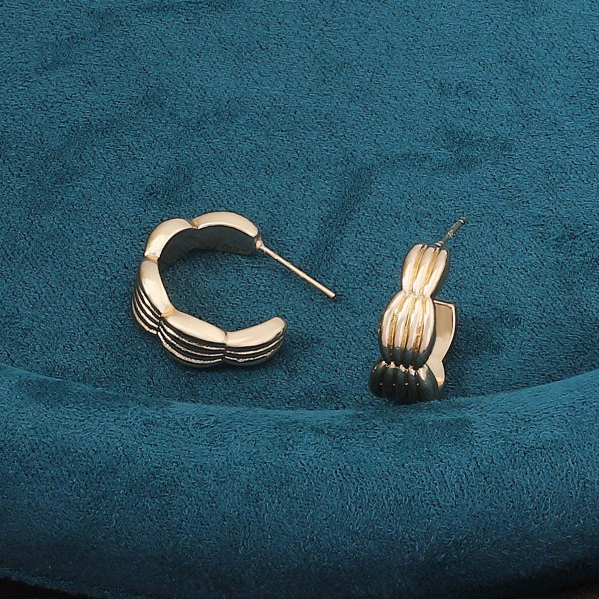 Oro Orecchino elegante per ogni occasione