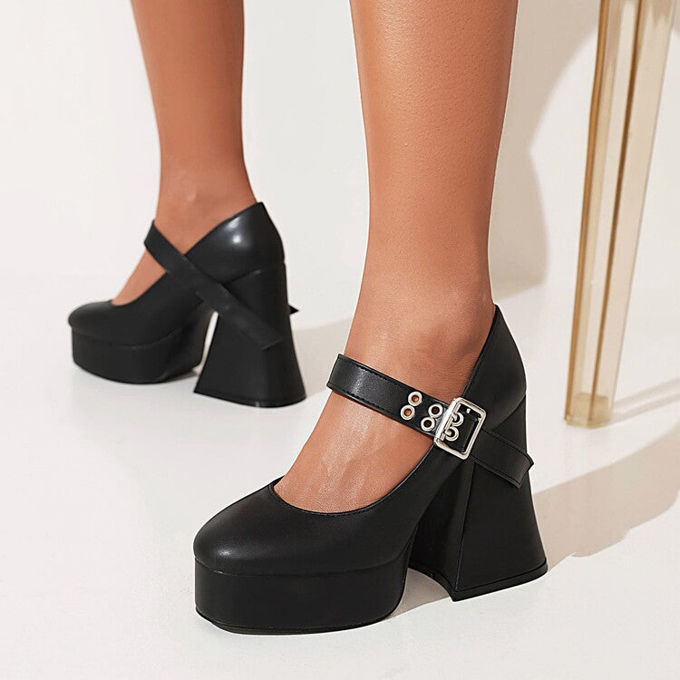 Scarpe Ortopediche Aggraziate dal Look Moderno