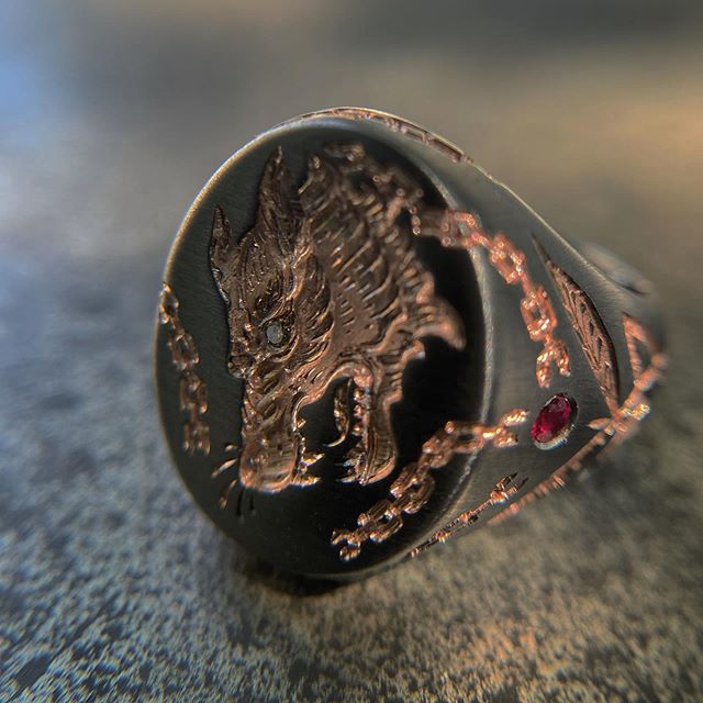 Anello elegante per ogni occasione