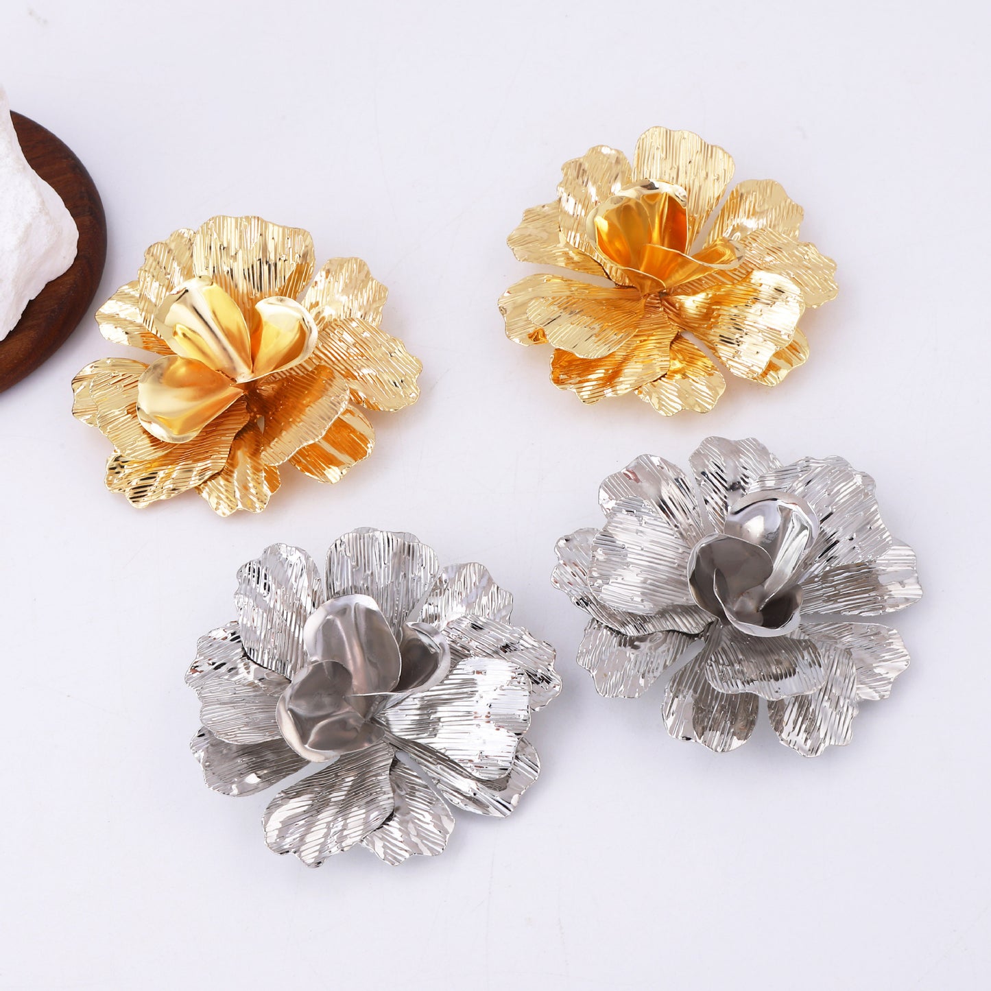 Gioiello artigianale delicato