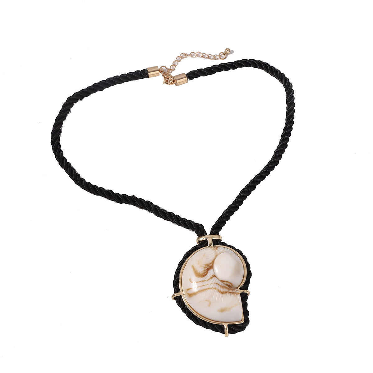 Collana affascinante per ogni occasione