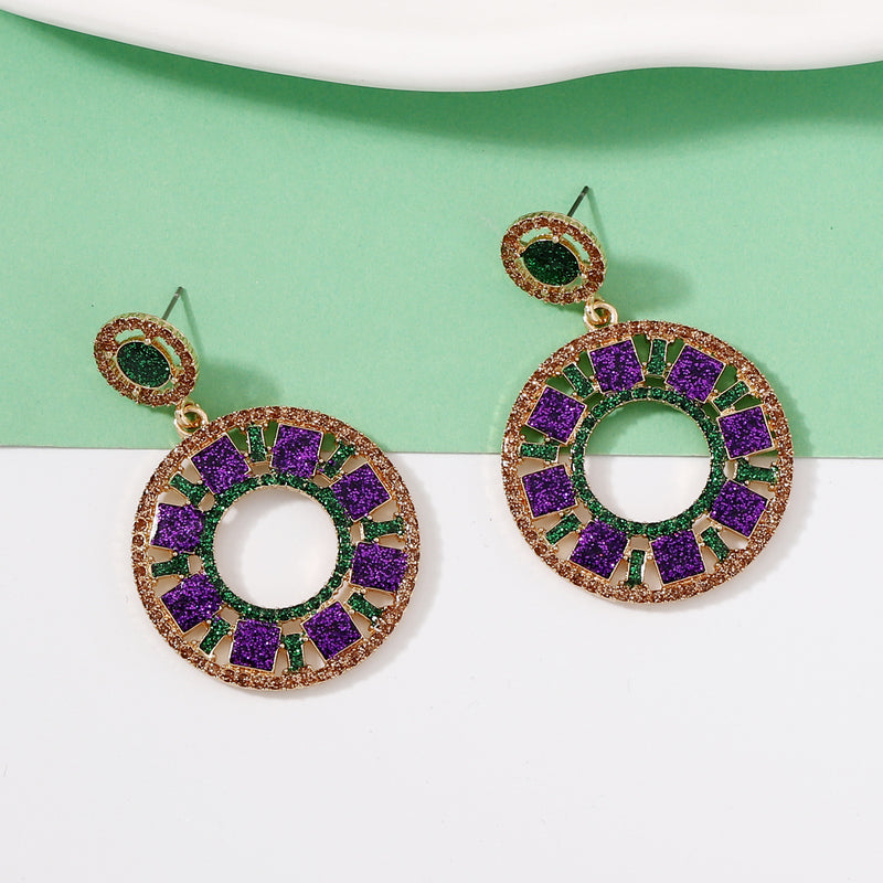 Orecchino romantico per momenti speciali