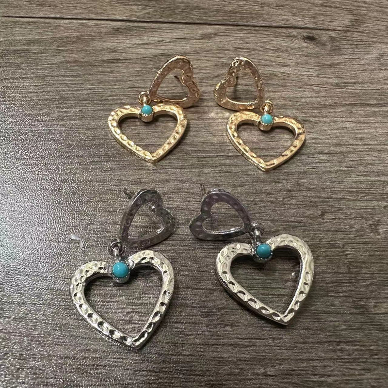 Orecchino vintage fatto a mano