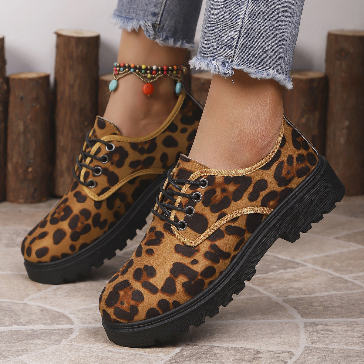 Scarpe Ortopediche Eleganti per Ogni Passo