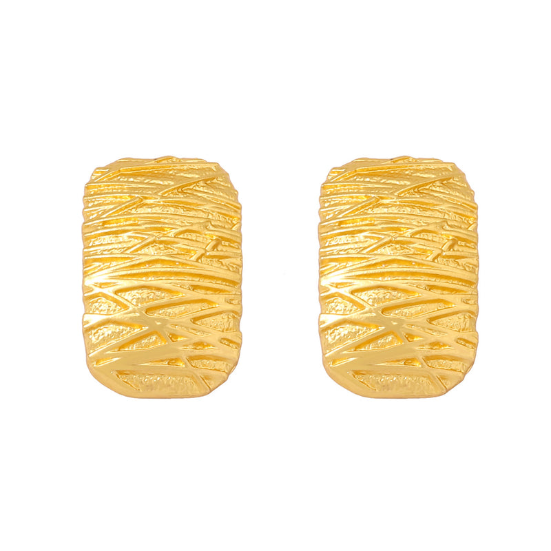 Orecchino artigianale delicato