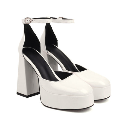 Scarpe Ortopediche Aggraziate dal Look Moderno