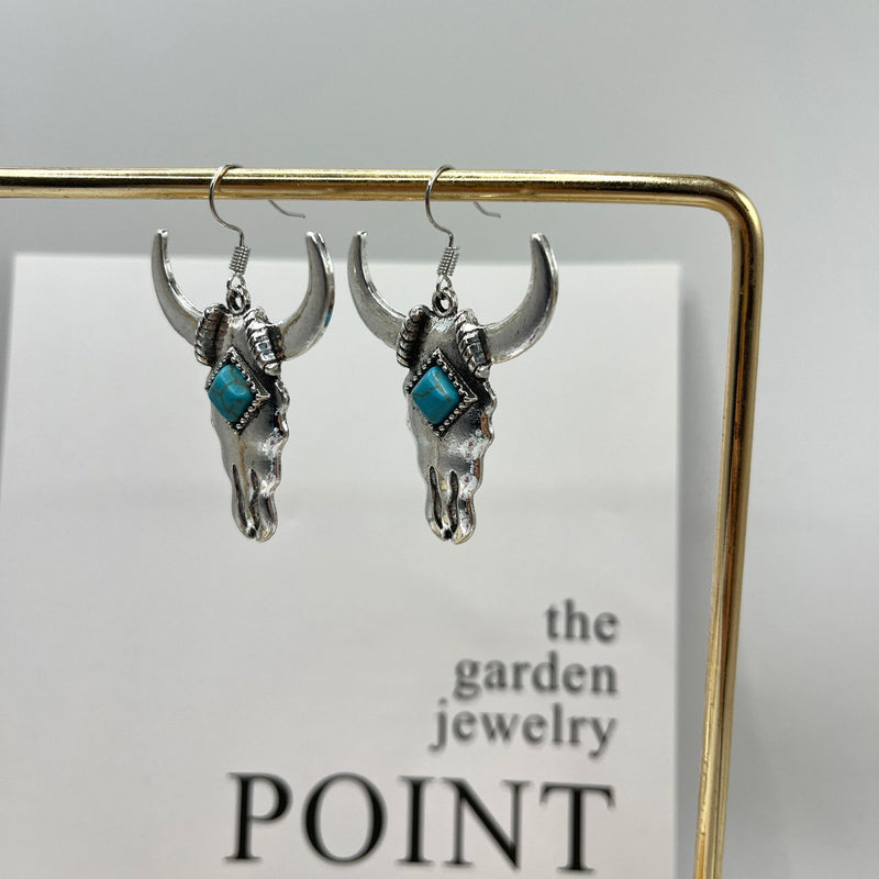 Orecchino artigianale delicato