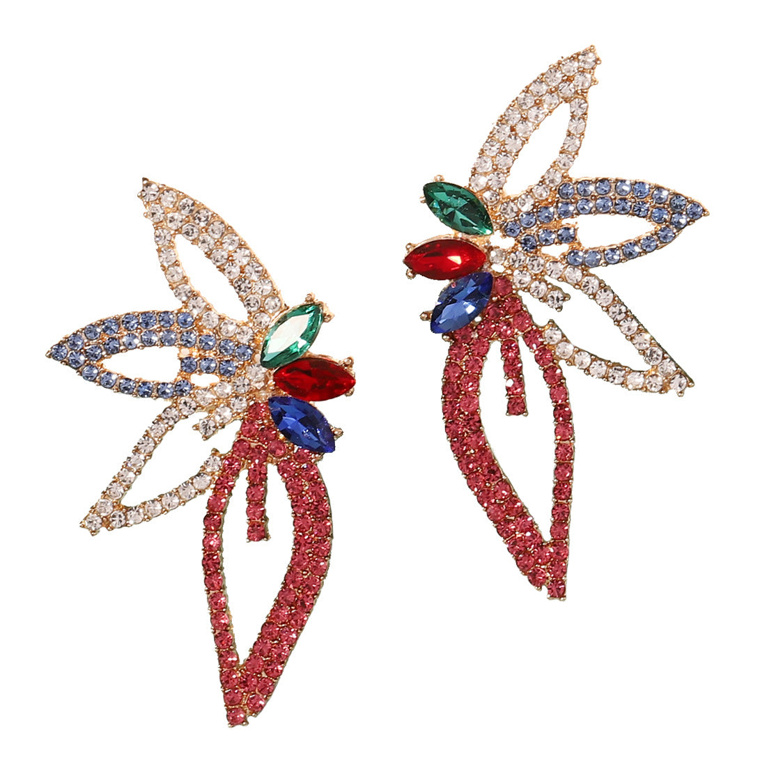 Orecchino artigianale delicato