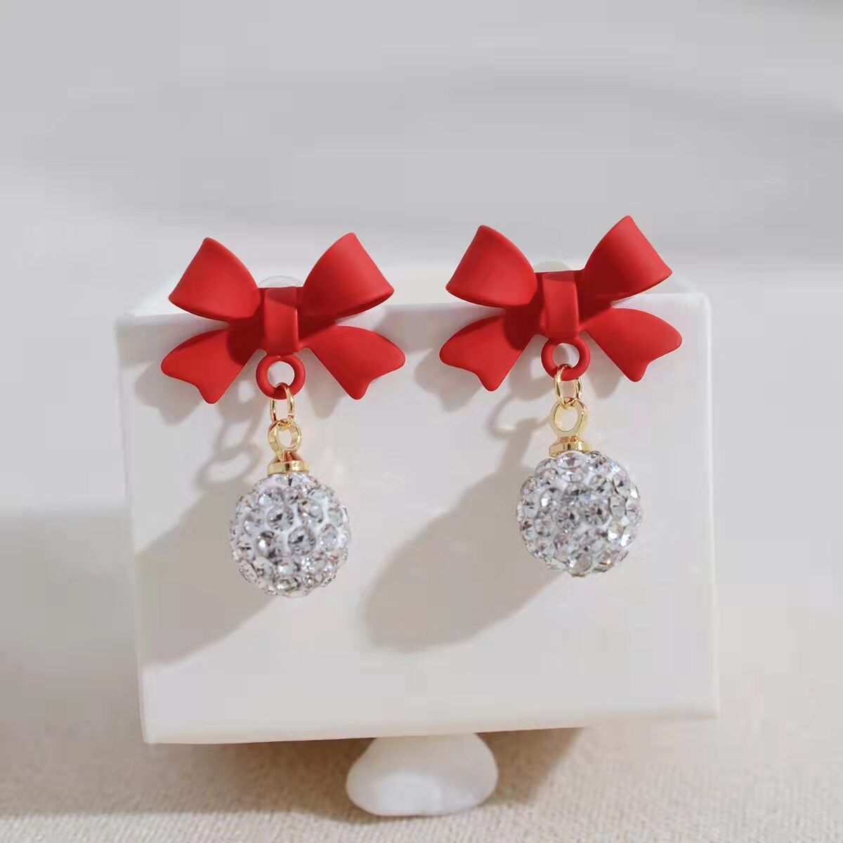 Orecchino bellissimo con stile unico