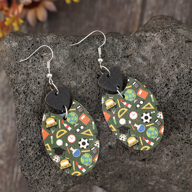 Orecchino artigianale delicato