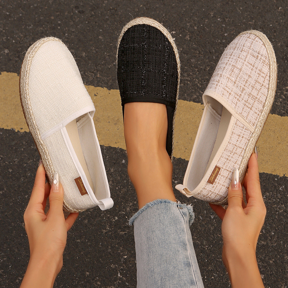 Scarpe Ortopediche Aggraziate dal Look Moderno