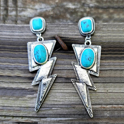 Orecchino classico dal fascino senza tempo