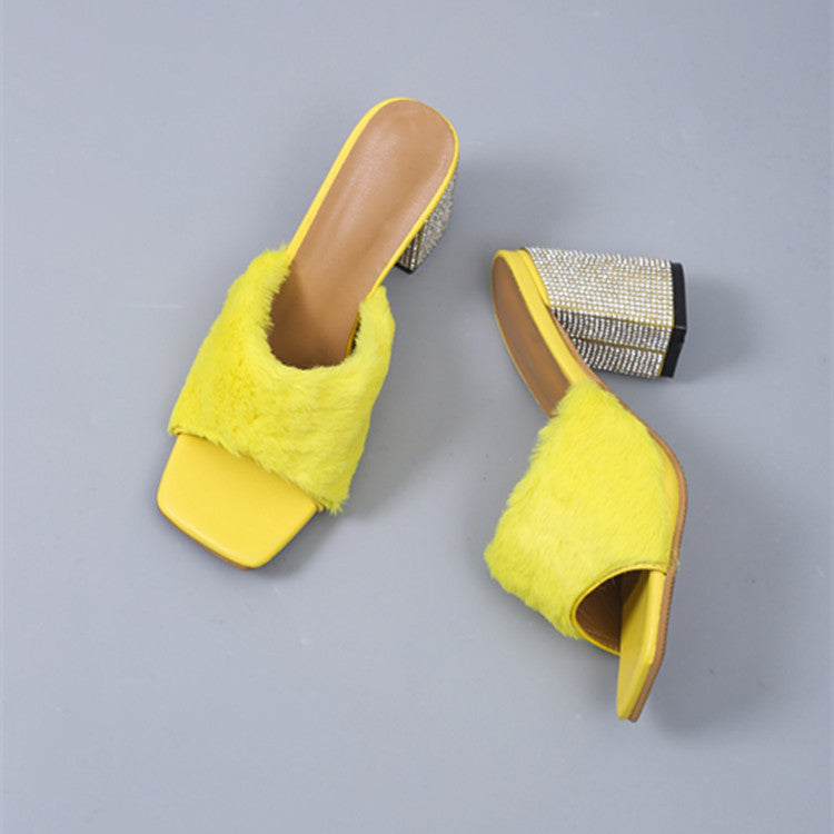 Sandali Ortopediche Aggraziate dal Look Moderno