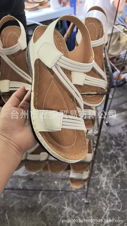 Sandali Ortopediche Aggraziate dal Look Moderno