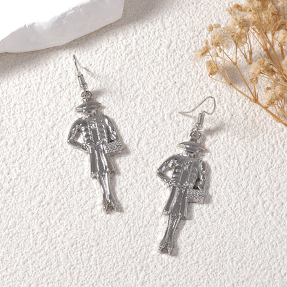 Oro Orecchino artigianale delicato