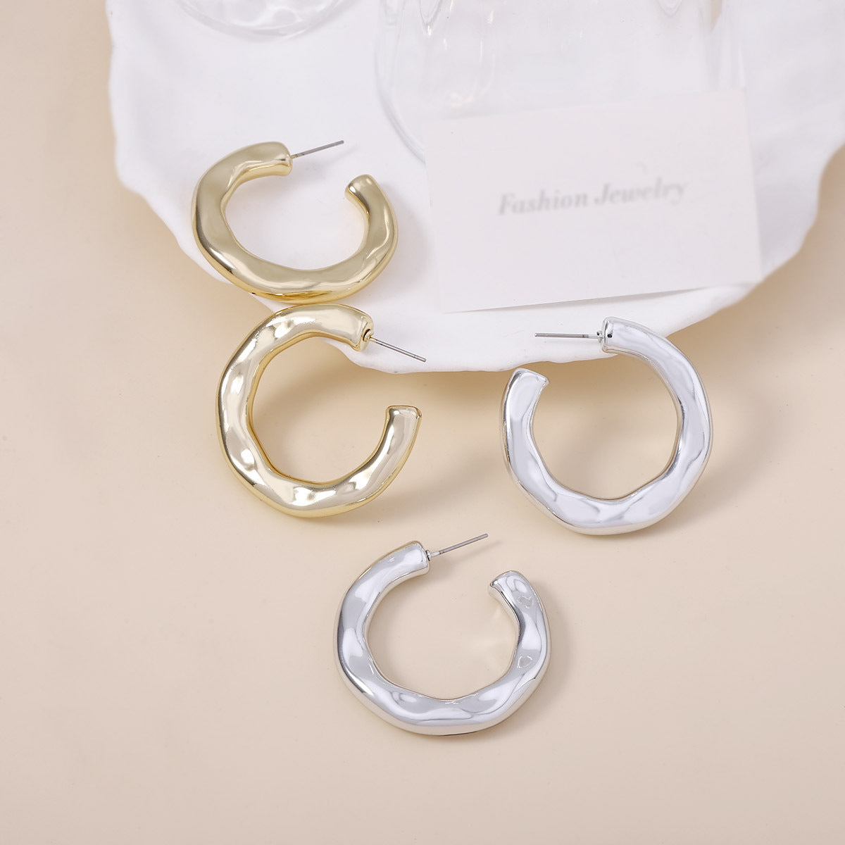 Orecchino stupendo per uso quotidiano