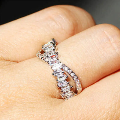 Anello elegante per ogni occasione