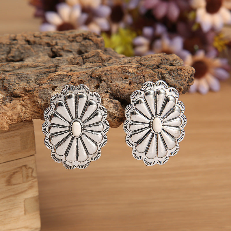 Orecchino classico dal fascino senza tempo