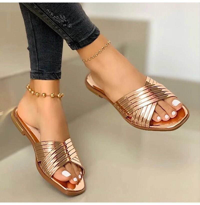 Scarpe Ortopediche Aggraziate dal Look Moderno