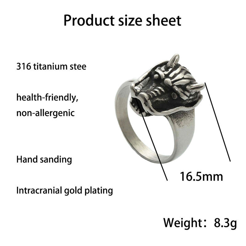 Anello bellissimo con stile unico