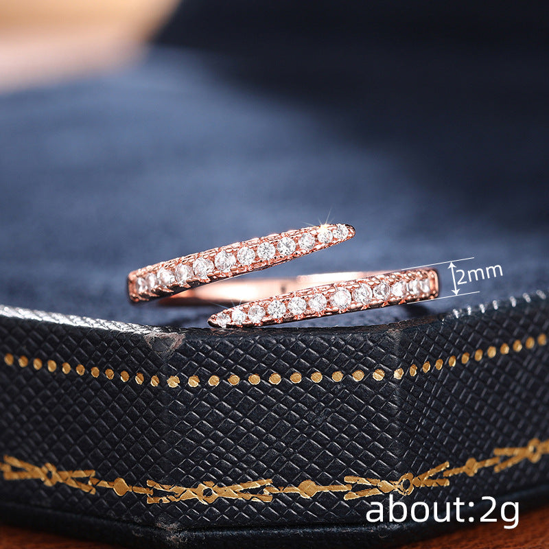 Anello stupendo per uso quotidiano