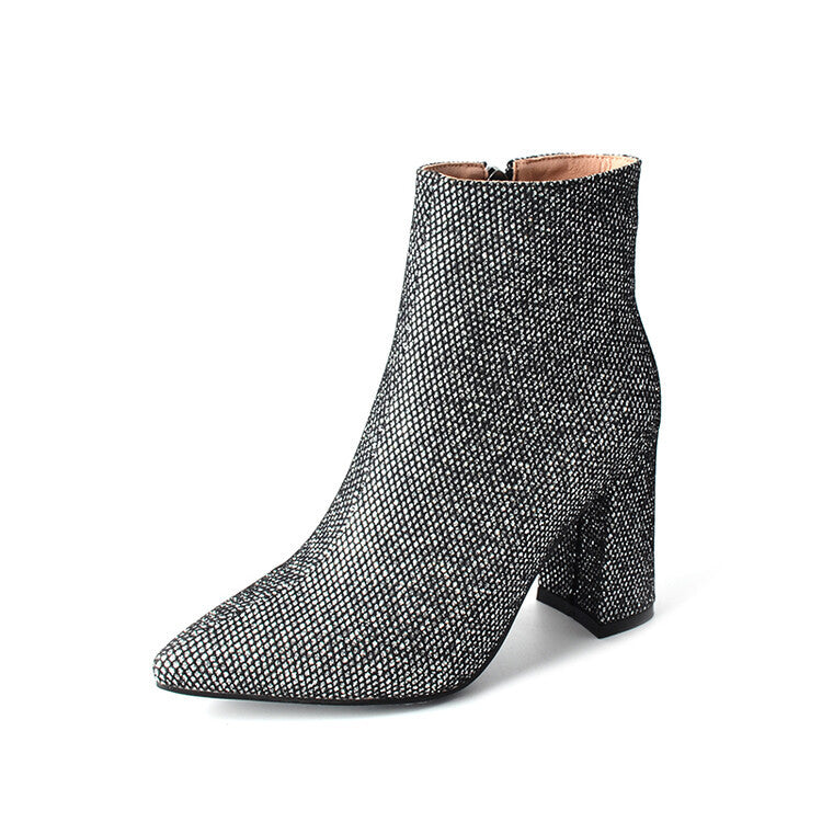 Stivali Ortopediche Aggraziate dal Look Moderno