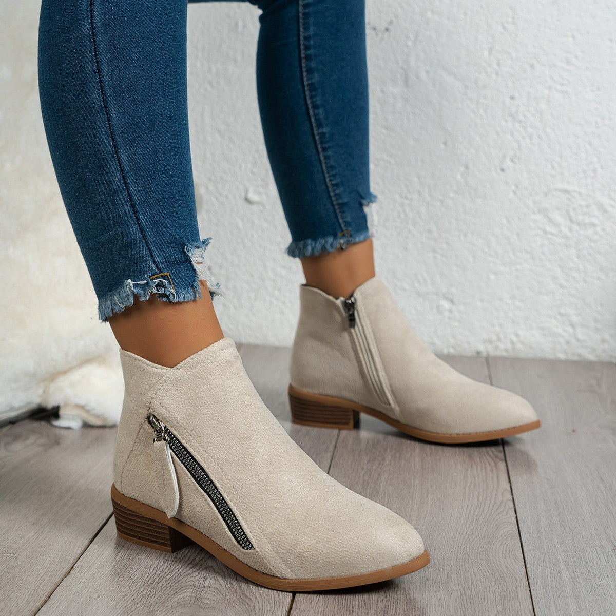 Stivali Ortopediche Aggraziate dal Look Moderno