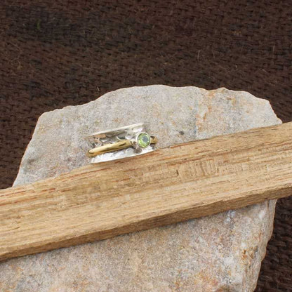 Anello stupendo per uso quotidiano