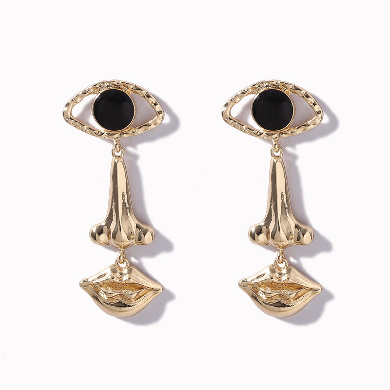 Orecchino vintage fatto a mano