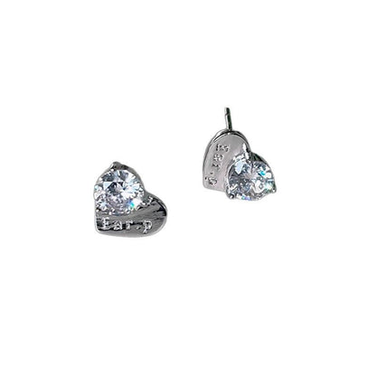 Orecchino romantico per momenti speciali