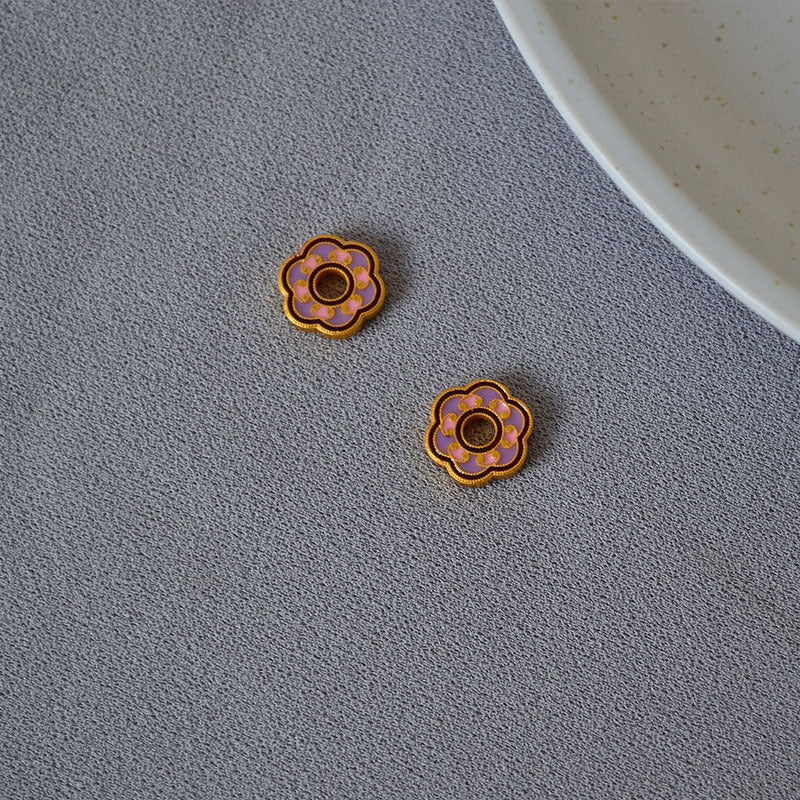 Oro Orecchino artigianale delicato