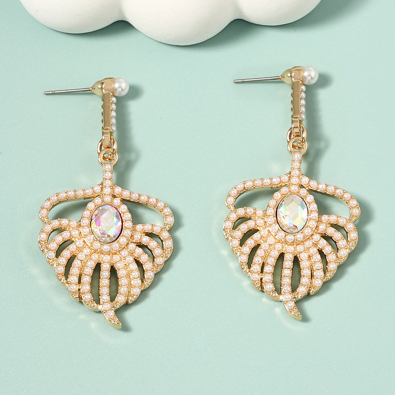 Perla Orecchino artigianale delicato