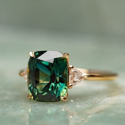 Anello bellissimo con stile unico
