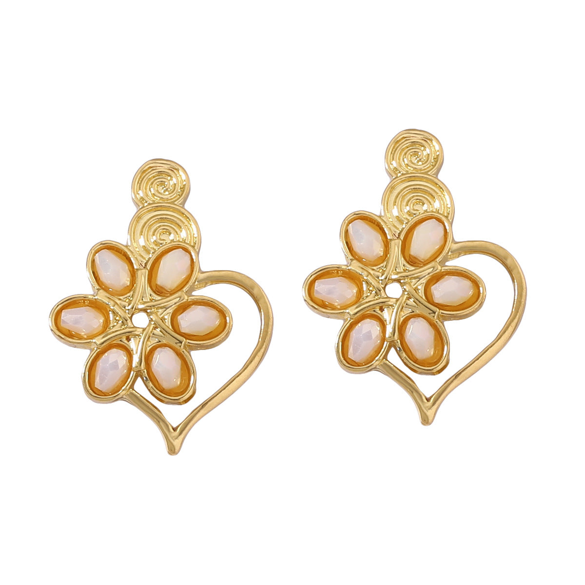 Orecchino artigianale delicato