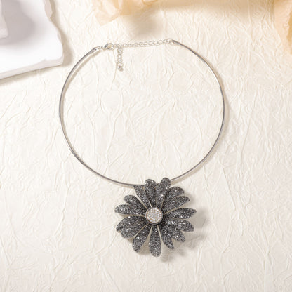 Ciondolo artigianale delicato