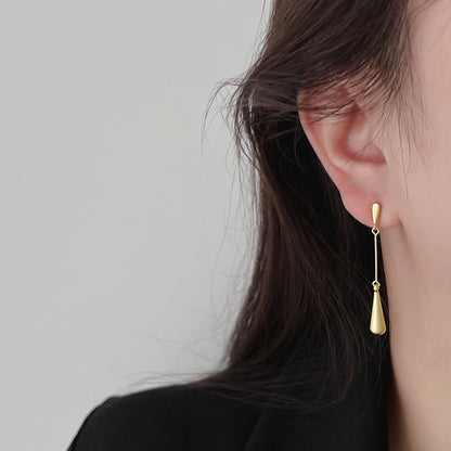 Orecchino classico dal fascino senza tempo