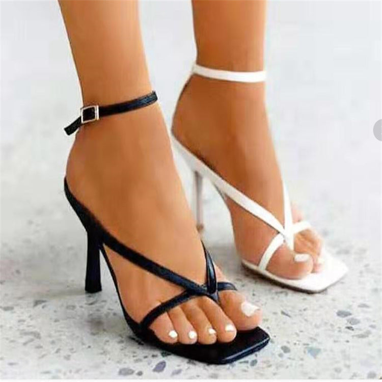 Sandali Ortopediche Aggraziate dal Look Moderno