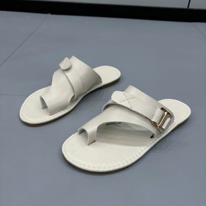 Sandali Ortopediche Aggraziate dal Look Moderno