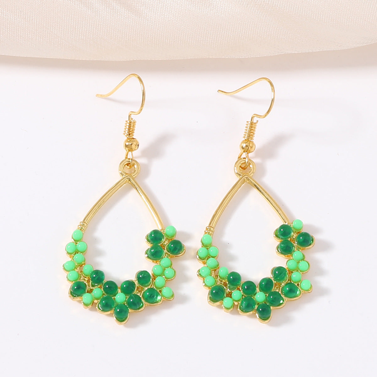 Orecchino vintage fatto a mano