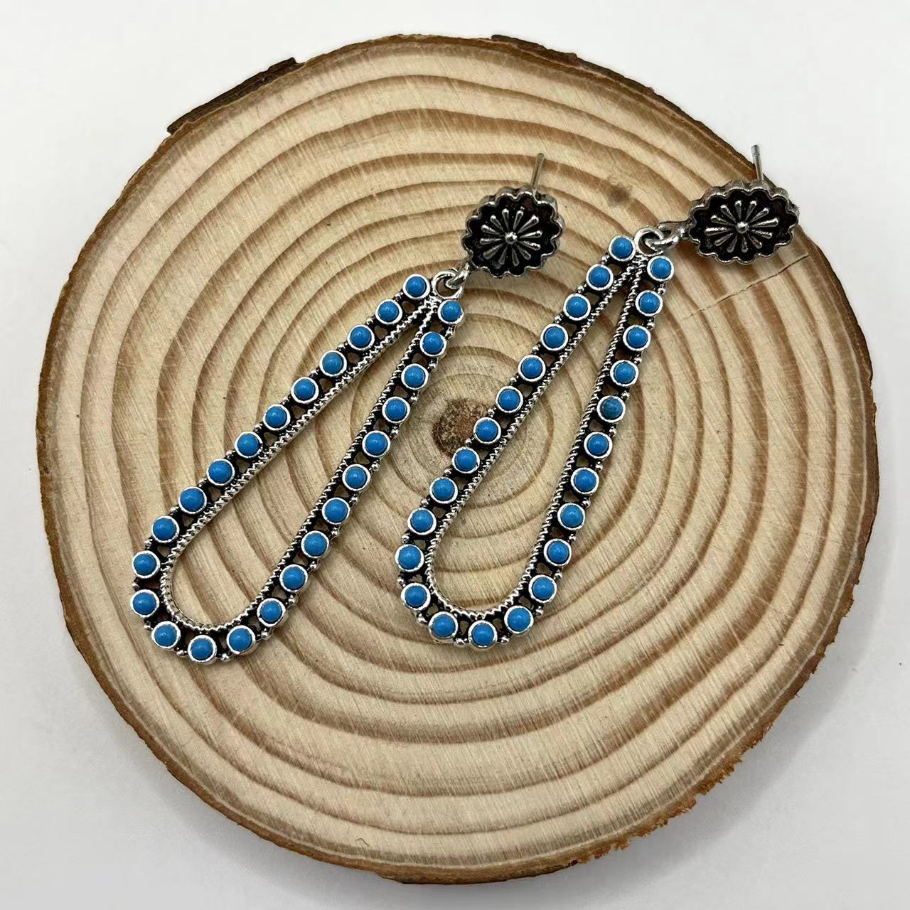 Orecchino affascinante per ogni occasione